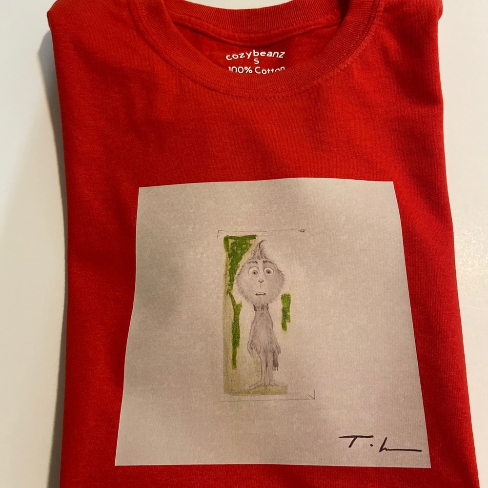 Art On Fabric cozybeanz The Grinch Tee - Picture 7 of 7